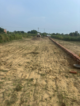 Property for sale in Karendah Bazaar, Allahabad