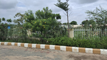 360 gaz Plots in 60 feet road on jagatpura