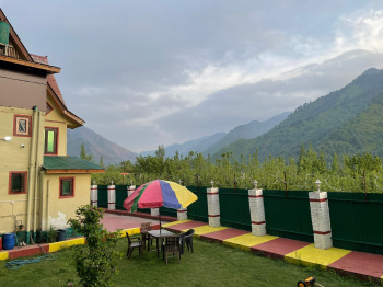 5800 Sq.ft. Hotel & Restaurant for Sale in Hawal, Srinagar