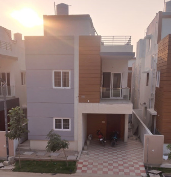 4 BHK Individual Houses / Villas for Sale in Beeramguda, Hyderabad (2432 Sq.ft.)