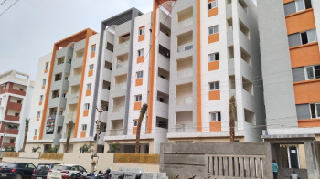Flats & Apartments for Sale in Tellapur, Hyderabad (1135 Sq.ft.)