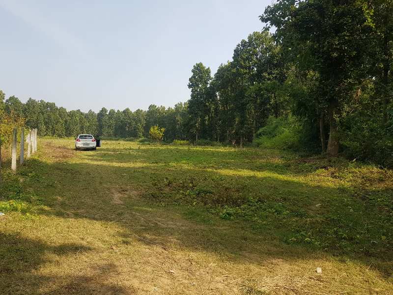 All size plots are available which is 150 miter from NH 72