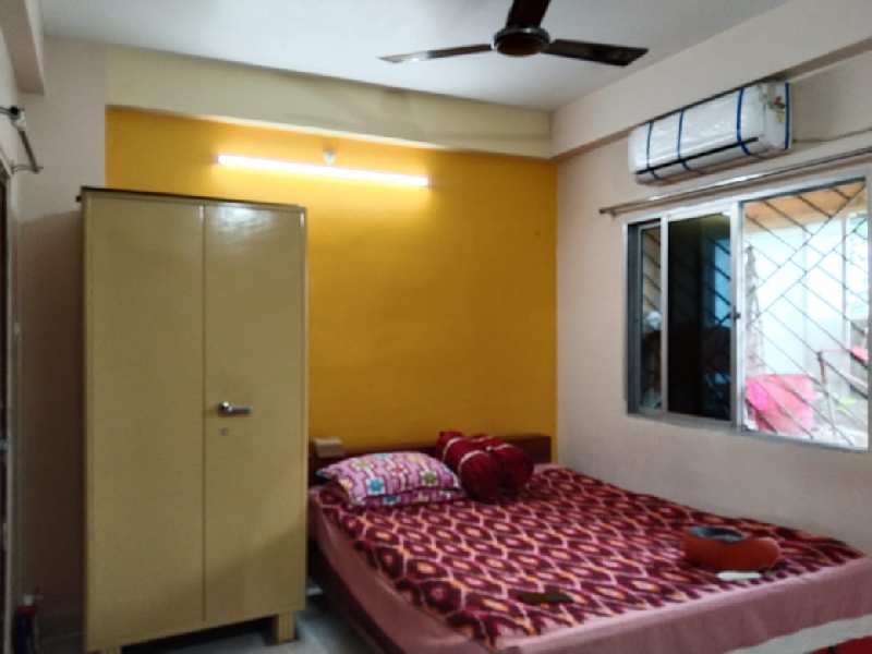 RE-SALE READY TO MOVE 2 BHK 831 SQ FIT  FLAT WITH 120 SQ FIT CAR PARKING