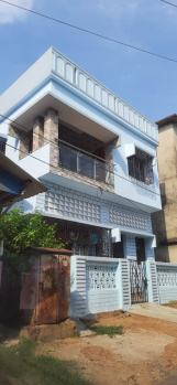 RESALE READY TO MOVE 5 BHK 2200 SQ FT HOUSE IN CITY CENTER