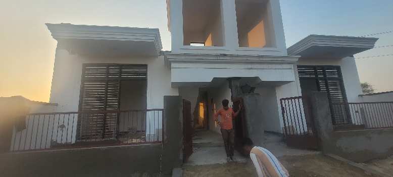 2 BHK Individual Houses / Villas for Sale in Gwalior Road, Agra (900 Sq.ft.)