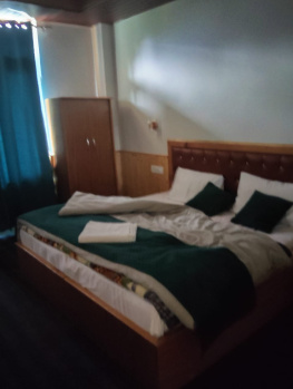 9 Rooms hotel on lease in Manali with beautiful water fall view