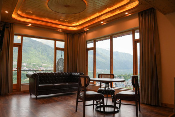 10 Rooms hotel on lease in Manali with Mountain facing view New constructed