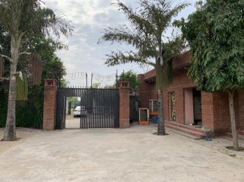 4 BHK Farm House for Sale in Sohna Palwal Road, Gurgaon (2 Acre)