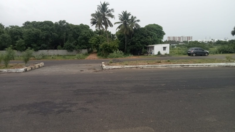 87000 Sq.ft. Commercial Lands /Inst. Land For Sale In Chennai (20 Acre)