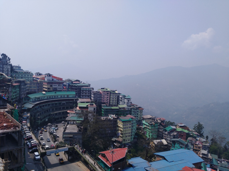 STANDARD TO LUXURY CLASS  HOTELS AVAILABLE FOR YEARLY LEASE IN GANGTOK (K.C PROPERTIES)