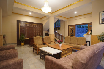 BEAUTIFUL HOTEL FOR LEASE AVAILABLE IN 10 Minutes from MG MARKET GANGTOK
