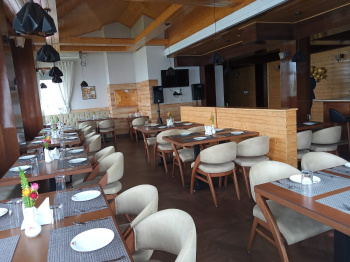 Premium Hotels & Bar Restaurents Available for lease in Gangtok