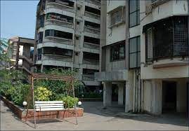 3 BHK Flats & Apartments for Sale in City light, Surat (1570 Sq.ft.)