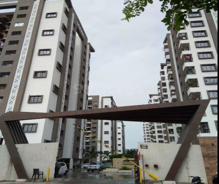 2 BHK Flats & Apartments For Sale In Jahangirabad, Surat (707 Sq.ft.)