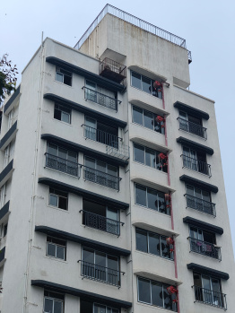 2 BHK Flats & Apartments for Sale in Vile Parle West, Mumbai (1100 Sq.ft.)
