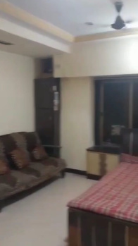 1 BHK Flats & Apartments for Sale in Oshiwara, Mumbai (655 Sq.ft.)