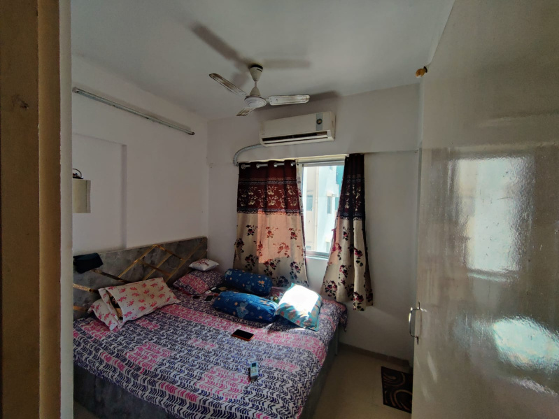 1 BHK Flats & Apartments for Sale in Mumbai (400 Sq.ft.)