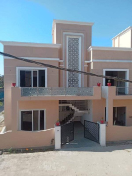 Property for sale in Safedabad, Lucknow