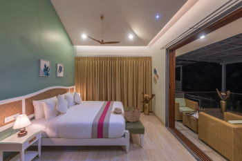 READY Ultra Premium Super Luxurious Furnished Large 7BHK Villas at Marna, SIolim for Sale