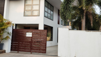 Elegant 5BHK Luxury Villa for Rent in Bambolim, North Goa