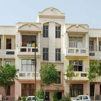 Flats And Apartments Aavailable At Prime Location