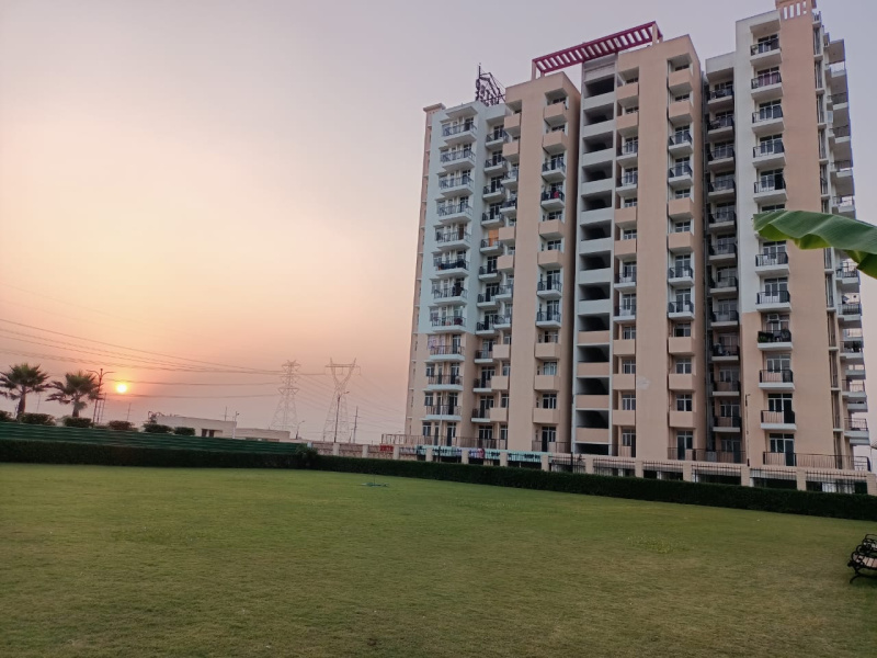 3 BHK Flats & Apartments for Sale in Duhai, Ghaziabad