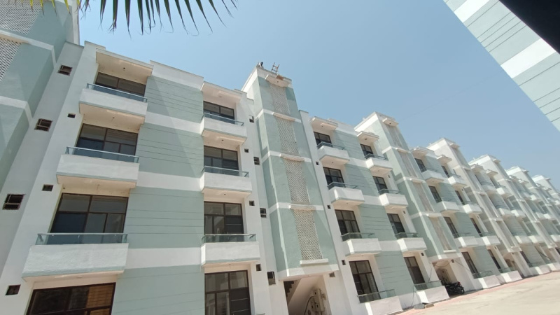 3 BHK Flats & Apartments For Sale In Safedabad Road, Lucknow (990 Sq.ft.)