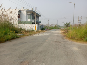 14M 396 Gaj Huda Sec-27 Plot for sale