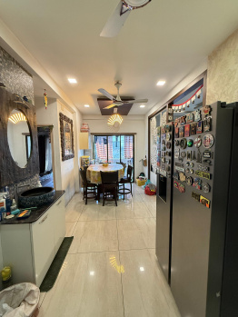 3 BHK Flats & Apartments for Sale in Waghodia Road, Vadodara (1081 Sq.ft.)