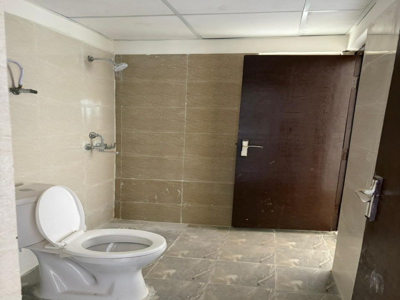 Flats & Apartments For Sale In Noida Extension, Greater Noida (585 Sq.ft.)