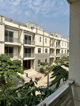 4.5 BHK Villa for Sale in Alpha 1, Greater Noida (125 Sq. Yards)