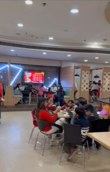 400 Sq.ft. Commercial Shops for Sale in Sector 32, Noida