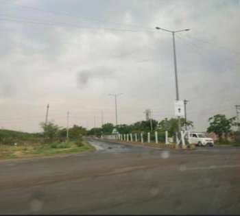 Commercial Lands /Inst. Land for Sale in Mayur Vihar, Delhi (4040 Sq. Meter)