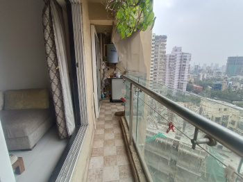 3 BHK Flats & Apartments for Sale in Borivali West, Mumbai (930 Sq.ft.)