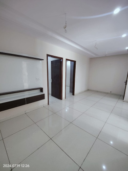 3 BHK Flats & Apartments for Sale in Sunny Enclave, Mohali (900 Sq.ft.)