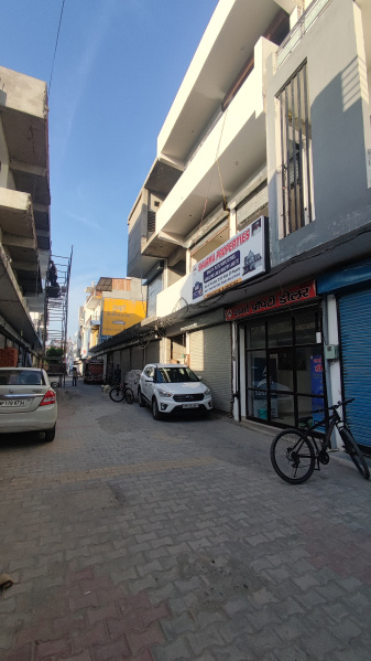 3 Stroy 12x26 Shop For Sale in Paontasahib