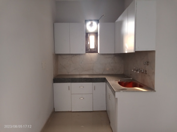 2 BHK Builder Floor for Rent in Sector 8, Dwarka, Delhi (650 Sq.ft.)