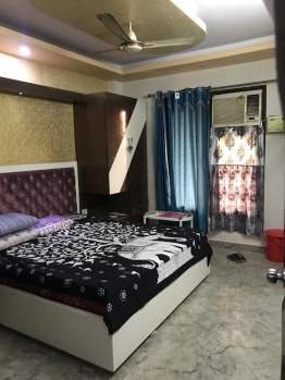 3 BHK Flats & Apartments for Rent in Sector 8, Dwarka, Delhi (1100 Sq.ft.)