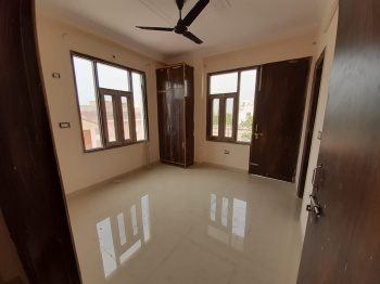 2 BHK Builder Floor for Rent in Sector 8, Dwarka, Delhi (72 Sq. Yards)