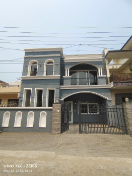 4 BHK Individual Houses for Sale in Sector 125, Mohali (200 Sq. Yards)