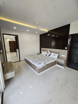 Luxury 3Bhk Floor In Luxury Society