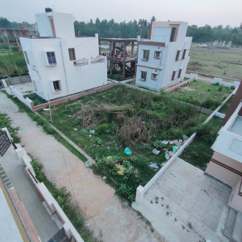 ALL PLOTS ARE READY TO MOVE INSTEAD HANDOVER