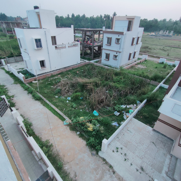 ALL PLOTS ARE READY TO MOVE INSTEAD HANDOVER