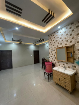 2 BHK Flats & Apartments for Sale in Verka By Pass, Amritsar (1800 Sq.ft.)
