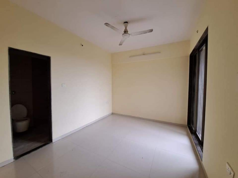 2 BHK Flats & Apartments for Sale in Tapal Naka, Navi Mumbai (1200 Sq.ft.)