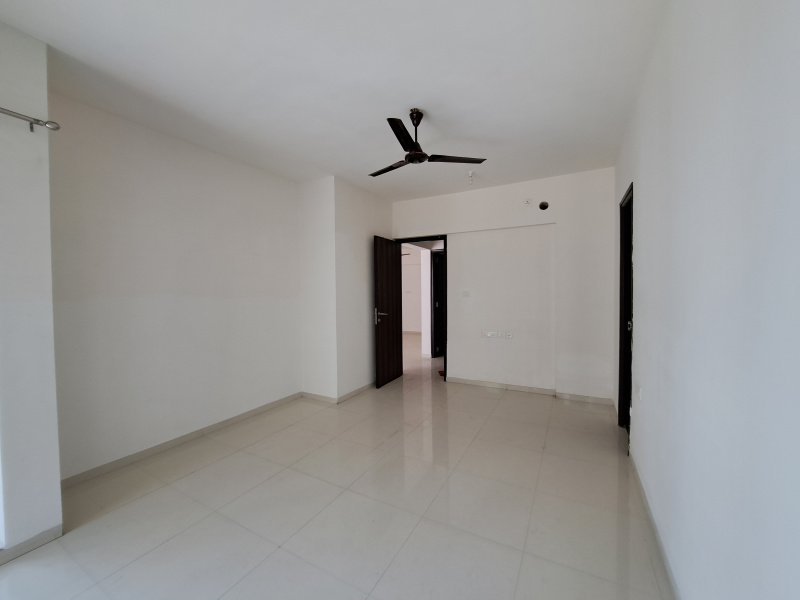 2 BHK Flats & Apartments for Sale in Palaspe Phata, Navi Mumbai (980 Sq.ft.)
