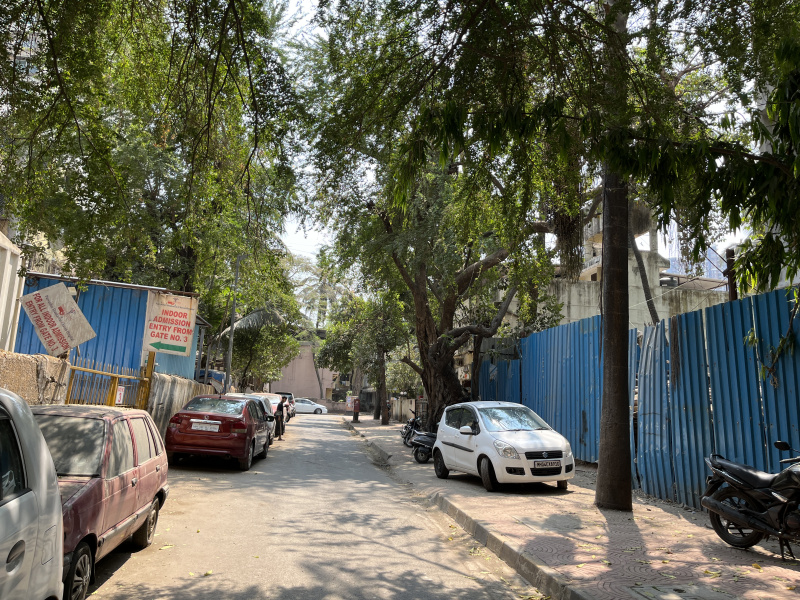 2 BHK Flats & Apartments for Sale in Unnat Nagar, Mumbai (612 Sq.ft.)