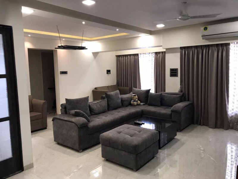 1000 Sq. Meter Penthouse for Sale in Malad West, Mumbai (2030 Sq.ft.)