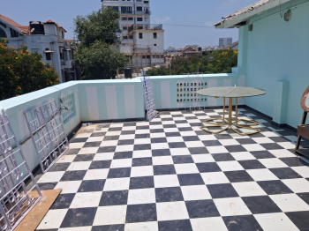 Flats & Apartments for Rent in Colaba, Mumbai (1200 Sq.ft.)