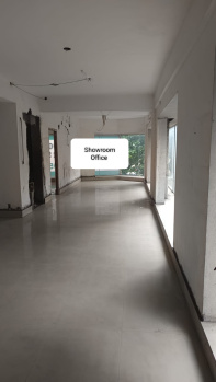 Commercial space/showroom/office space